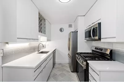 77 Pond Avenue #401, Brookline, MA 02445 - Photo 3