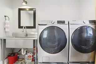 6 Everett St, Stoneham, MA 02180 - Photo 15