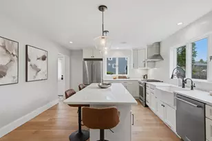6 Everett St, Stoneham, MA 02180 - Photo 1