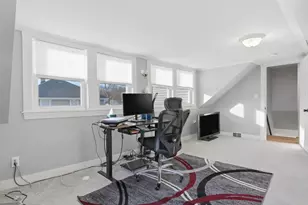 6 Everett St, Stoneham, MA 02180 - Photo 21