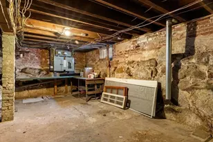 19 Trask St, Gloucester, MA 01930 - Photo 31