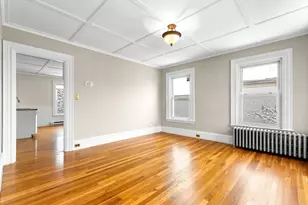 19 Trask St, Gloucester, MA 01930 - Photo 9