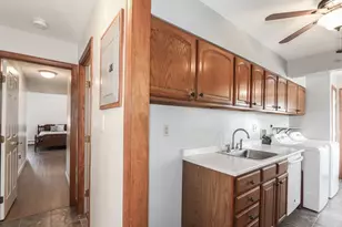 1153 James St, Chicopee, MA 01022 - Photo 5