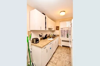 38 Dean Rd #1, Brookline, MA 02445 - Photo 9