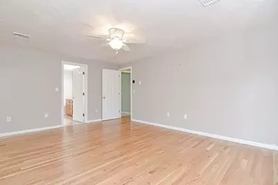 173 East St, Upton, MA 01568 - Photo 15