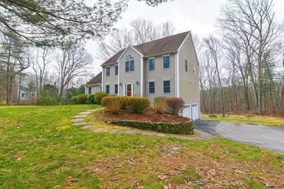 173 East St, Upton, MA 01568 - Photo 29