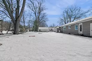 129 Moody St, North Andover, MA 01845 - Photo 37