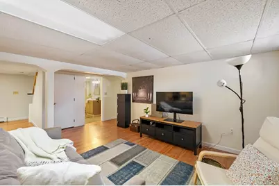 129 Moody St, North Andover, MA 01845 - Photo 25