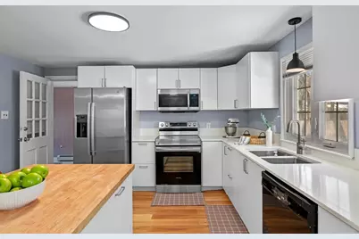 129 Moody St, North Andover, MA 01845 - Photo 3