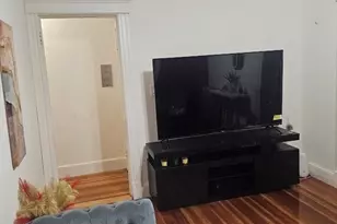 20 Fairmount St, Boston, MA 02124 - Photo 21