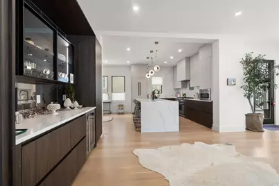 116 Thorndike St #1, Brookline, MA 02446 - Photo 5