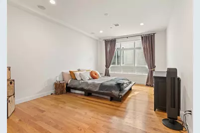 350 W 2nd St. #5, Boston, MA 02127 - Photo 7