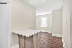 105 School St, Boston, MA 02119 - Photo 9