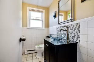 12 Durso Ave, Malden, MA 02148 - Photo 9