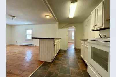 531 Summer St #Apt 2, Barre, MA 01005 - Photo 3