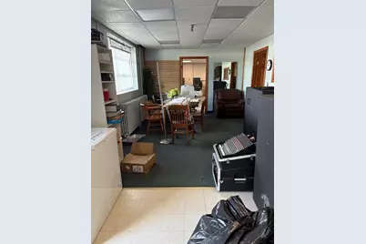 21-35 Agnes, East Providence, RI 02914 - Photo 25