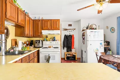 27 West St, Montague, MA 01351 - Photo 17