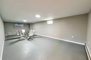 396 Highland Ave, Fitchburg, MA 01420 - Photo 19