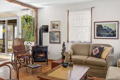 54 Columbian, Oak Bluffs, MA 02557 - Photo 3