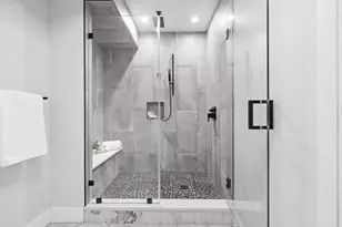 113-115 Falcon St, Boston, MA 02128 - Photo 11