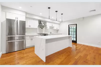 113-115 Falcon St #113-3, Boston, MA 02128 - Photo 3