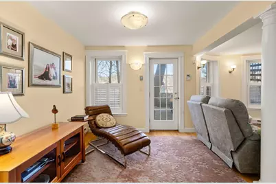 195 Winthrop Rd #1, Brookline, MA 02445 - Photo 17