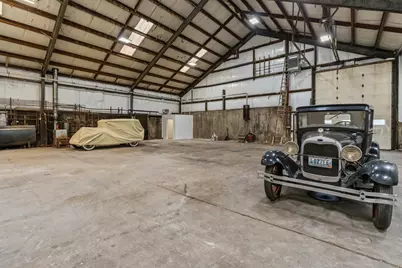 1960 East Main Street, Portsmouth, RI 02871 - Photo 15