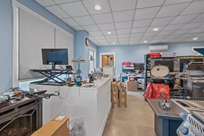 1960 East Main Street, Portsmouth, RI 02871 - Photo 13