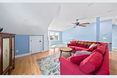 66 Hutchinson Rd, Arlington, MA 02474 - Photo 19