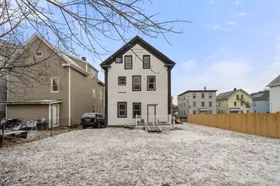 1441 Pleasant St, New Bedford, MA 02740 - Photo 29