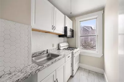 1441 Pleasant St, New Bedford, MA 02740 - Photo 5