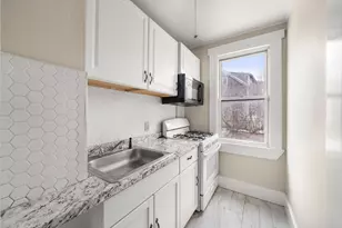 1441 Pleasant St, New Bedford, MA 02740 - Photo 5