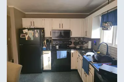 289 Commercial St, Whitman, MA 02382 - Photo 5