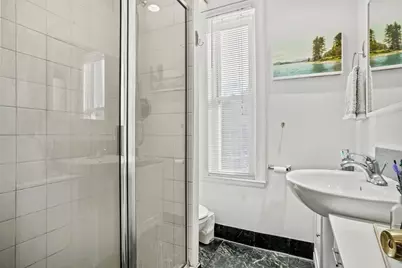 5 Dartmouth Pl, Boston, MA 02116 - Photo 11