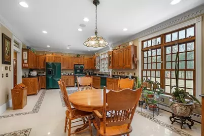 200 Whalen Dr, Attleboro, MA 02703 - Photo 3