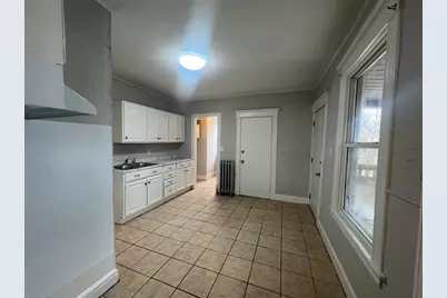 797 Carew Street #1, Springfield, MA 01104 - Photo 3