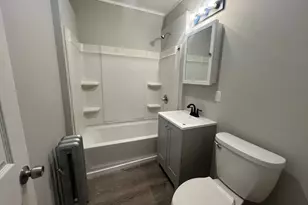 797 Carew St, Springfield, MA 01104 - Photo 13