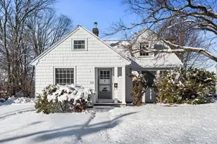 122 Beech St, Lowell, MA 01850 - Photo 1