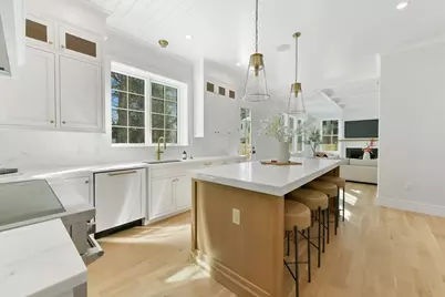 38 Parker Rd, Wellesley, MA 02482 - Photo 9