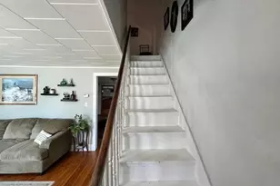 93 Maple St, Greenfield, MA 01301 - Photo 17