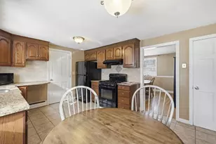 276 Pond St, Franklin, MA 02038 - Photo 7