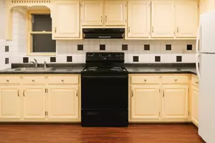 315 R Weir St, Taunton, MA 02780 - Photo 3