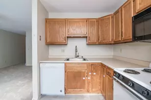 170 E Hadley Rd, Amherst, MA 01002 - Photo 11