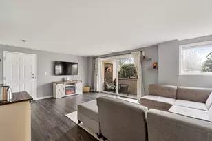 17 Bourbon Unit 76, Peabody, MA 01960 - Photo 3