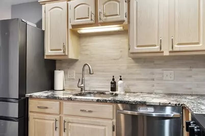 17 Bourbon Unit 76 #76, Peabody, MA 01960 - Photo 9