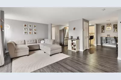 17 Bourbon Unit 76 #76, Peabody, MA 01960 - Photo 5