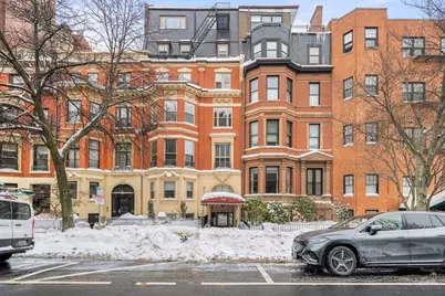 242 Beacon St #1, Boston, MA 02116 - Photo 29