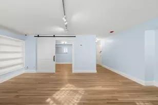 242 Beacon St, Boston, MA 02116 - Photo 11