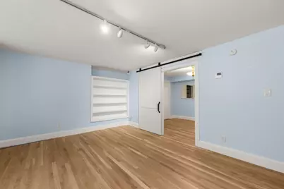 242 Beacon St #1, Boston, MA 02116 - Photo 9