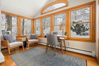 70 Craftsland Rd, Brookline, MA 02467 - Photo 7